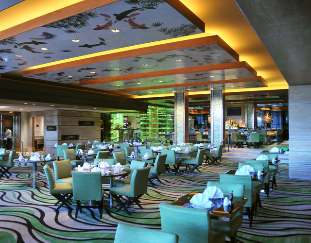 Restaurants at the m casino