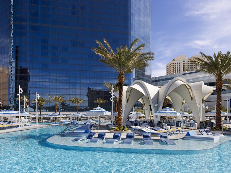 Fontainebleau Las Vegas Pool